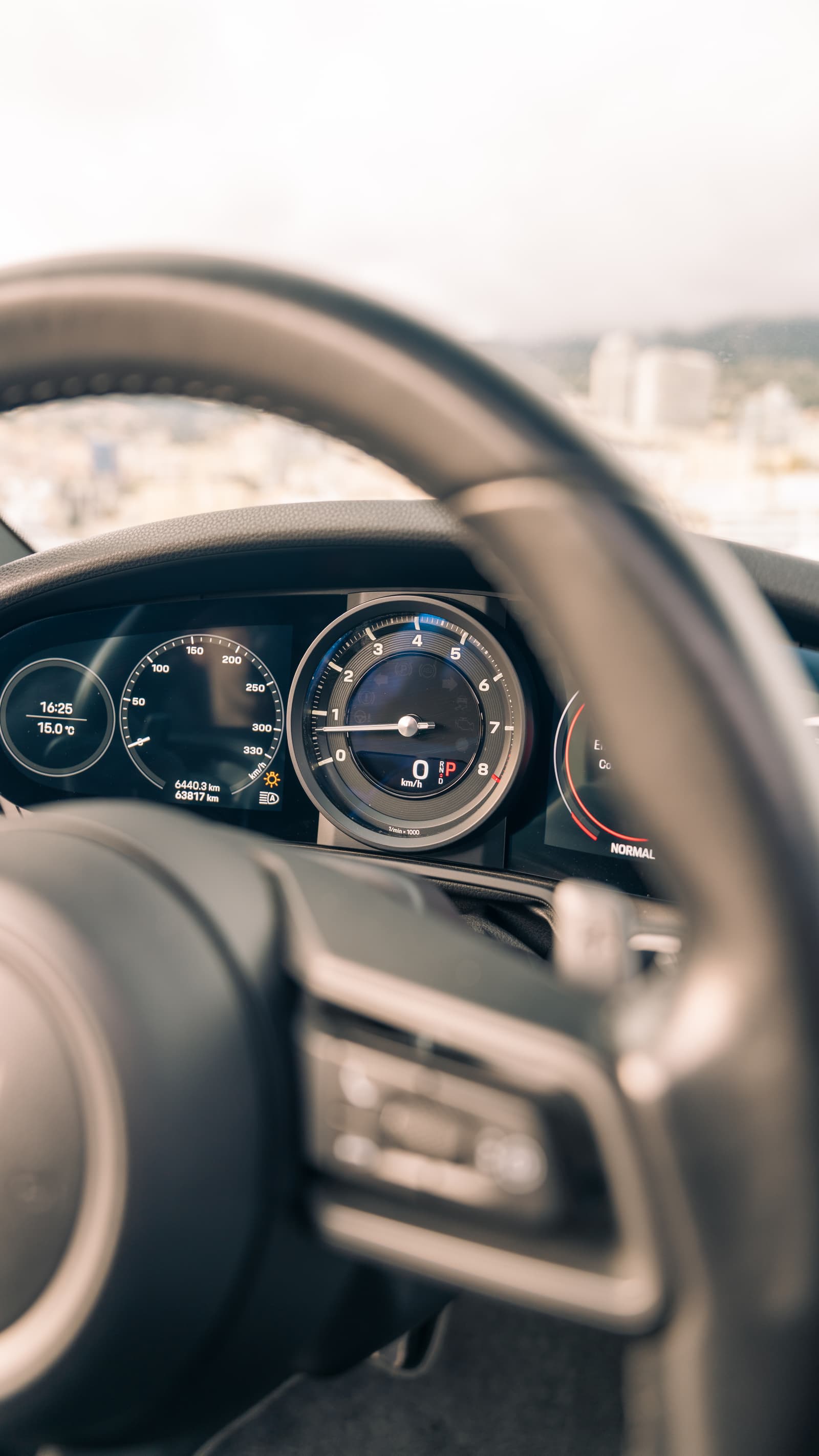 Porsche 911 Carrera Paris - Location Prestige Île-de-France
